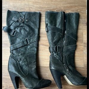 Seychelles knee height boots.